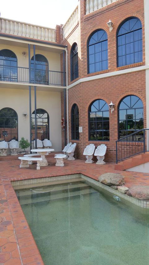 Albury Paddlesteamer Motel - VIC Tourism 4