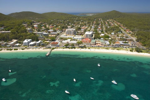 Blue Horizons, Unit 808, 41-45 Shoal Bay Road - VIC Tourism 16