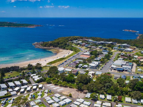 Blue View @ Fingal Bay - VIC Tourism 7