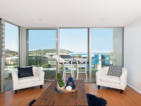 Blue View @ Fingal Bay - VIC Tourism 14
