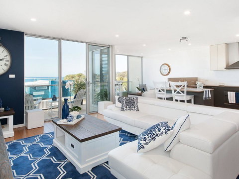 Blue View @ Fingal Bay - VIC Tourism 21