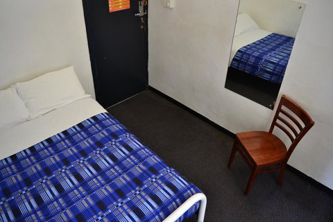 Maze Backpackers - Sydney - VIC Tourism 8