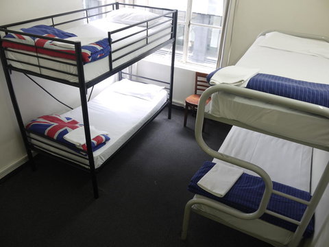 Maze Backpackers - Sydney - VIC Tourism 37