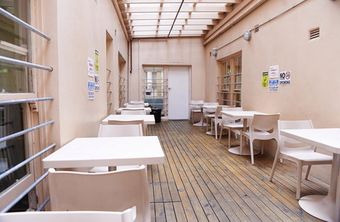 Maze Backpackers - Sydney - VIC Tourism 5