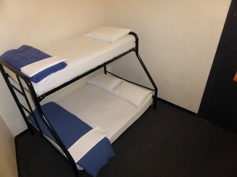 Maze Backpackers - Sydney - VIC Tourism 21
