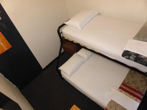 Maze Backpackers - Sydney - VIC Tourism 26