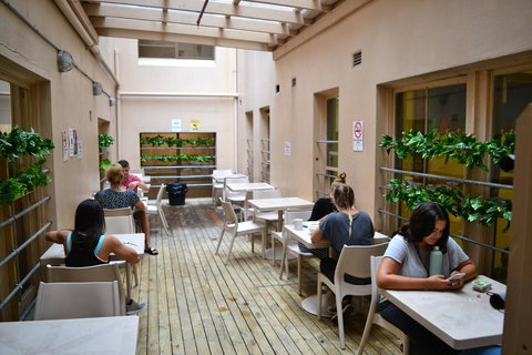 Maze Backpackers - Sydney - VIC Tourism 3