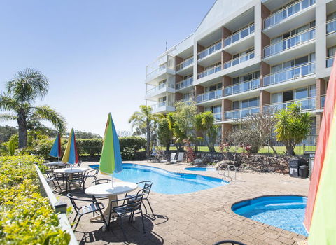 Marina Resort - VIC Tourism 0