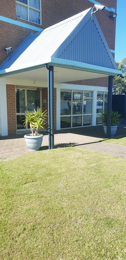 Marina Resort - VIC Tourism 24