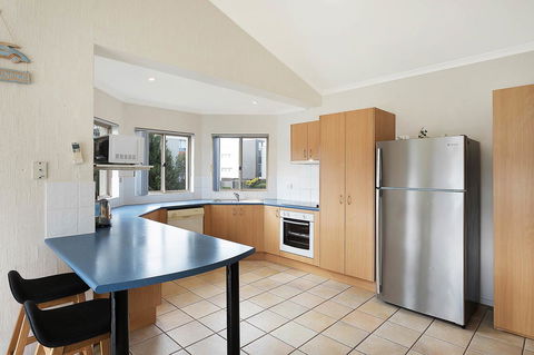 Sails Luxury Apartments Merimbula - VIC Tourism 43