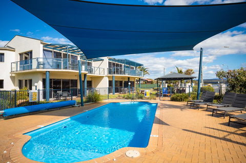 Sails Luxury Apartments Merimbula - VIC Tourism 42