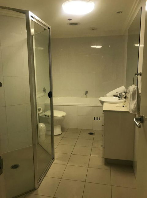 Fiori Apartments - VIC Tourism 10