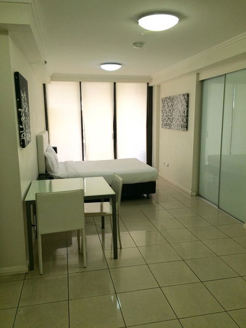 Fiori Apartments - VIC Tourism 14