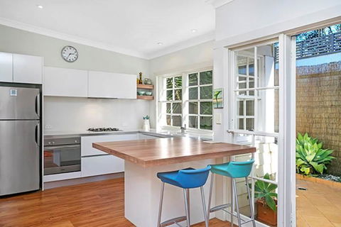 Holiday Home Fairy Bower Road Manly FAB05 - VIC Tourism 3