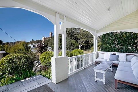 Holiday Home Fairy Bower Road Manly FAB05 - VIC Tourism 0