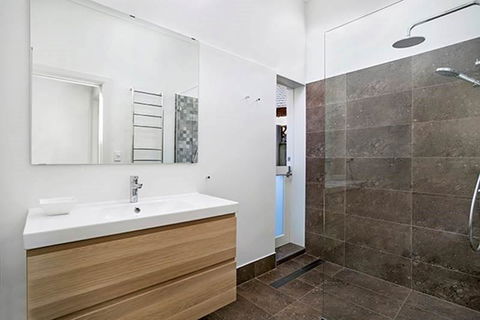 Holiday Home Fairy Bower Road Manly FAB05 - VIC Tourism 8