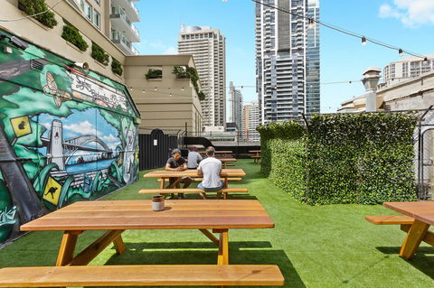 Summer House Sydney City - Formerly Sydney Backpackers - VIC Tourism 9