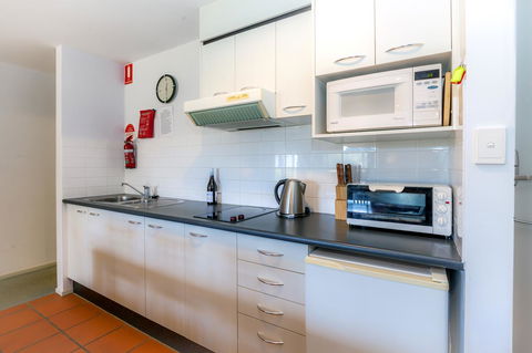 Condo 105 @ Horizons Golf Resort - Salamander Bay NSW - VIC Tourism 13