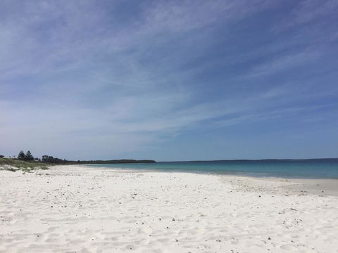 Hayes Beach House I Award Winner I 4 Mins To Beach - VIC Tourism 23