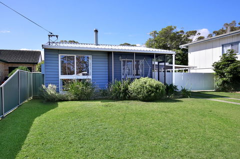 Hayes Beach House I Award Winner I 4 Mins To Beach - VIC Tourism 19