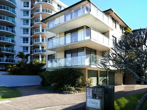 Oxley 8 At Tuncurry - VIC Tourism 7