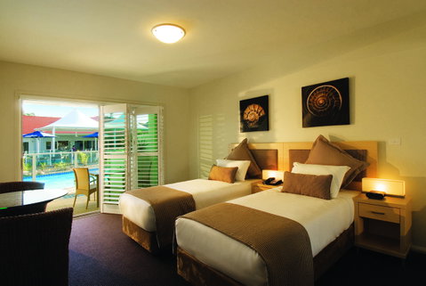 Oaks Port Stephens Pacific Blue Resort - VIC Tourism 6