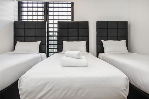 DD Apartments At International Convention Centre - VIC Tourism 13