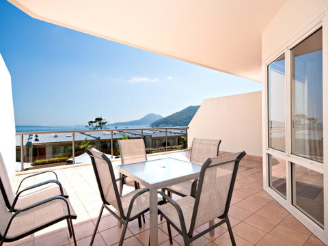 Messines Street, Breakwater Apartment, 104 - VIC Tourism 0