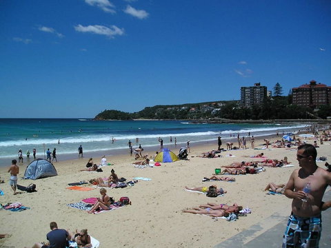 Oversized 2 Bedroom Manly Beach House - VIC Tourism 17