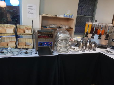 Mariners Court Hotel Sydney - VIC Tourism 10