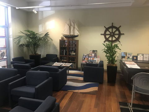 Mariners Court Hotel Sydney - VIC Tourism 2