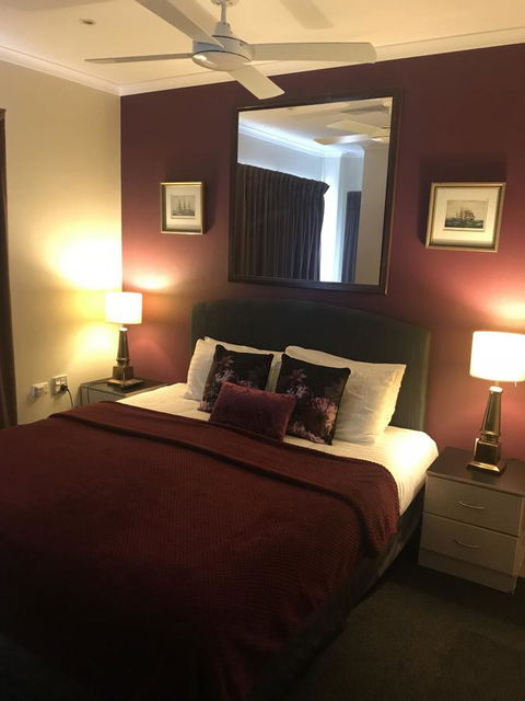 Mariners Court Hotel Sydney - VIC Tourism 30