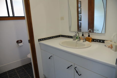 The Boat House - VIC Tourism 22