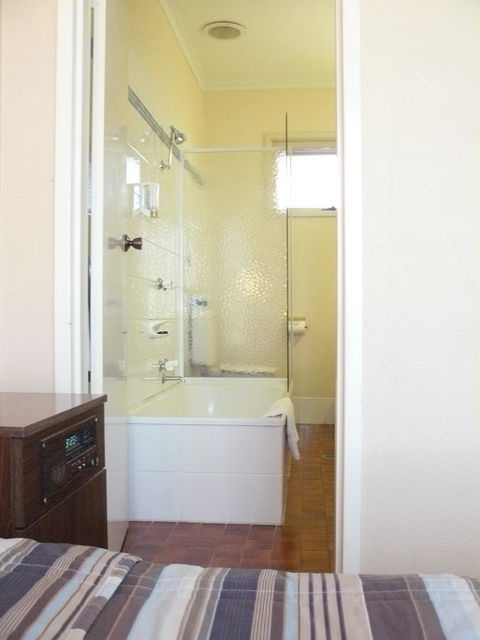 Australia Park Motel - VIC Tourism 43