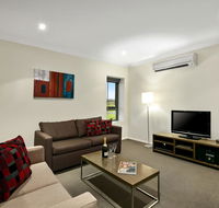 Quest Singleton - VIC Tourism