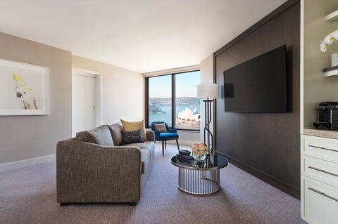 Four Seasons Hotel Sydney - VIC Tourism 1