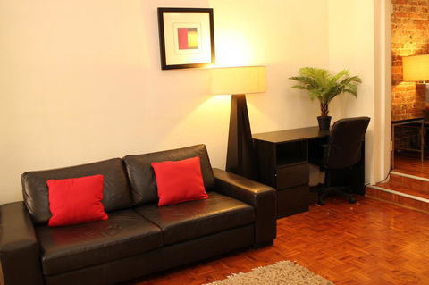 Newtown Cozy Stays - VIC Tourism 12