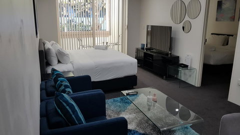 Liv Apartments Haymarket - VIC Tourism 29