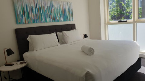 Liv Apartments Haymarket - VIC Tourism 13