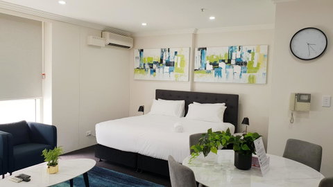 Liv Apartments Haymarket - VIC Tourism 12