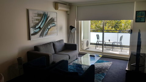 Liv Apartments Haymarket - VIC Tourism 18