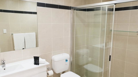 Liv Apartments Haymarket - VIC Tourism 22