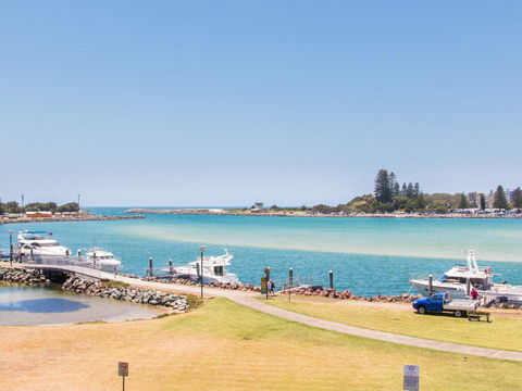 Shoreline 7 - VIC Tourism 3