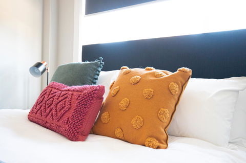 Horse And Jockey Hotel Homebush - VIC Tourism 6