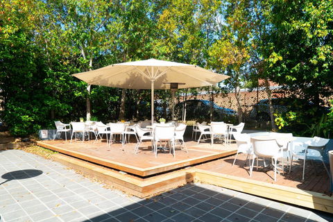 Horse And Jockey Hotel Homebush - VIC Tourism 23