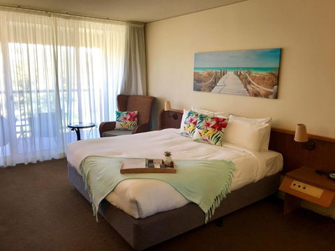 Charlesworth Bay Beach Resort - VIC Tourism 2