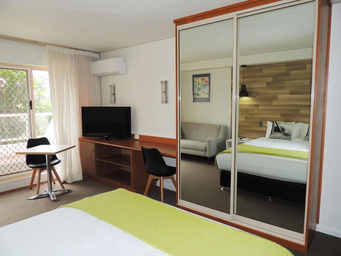 Charlesworth Bay Beach Resort - VIC Tourism 30