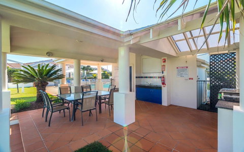 The Sands Resort At Yamba - VIC Tourism 5