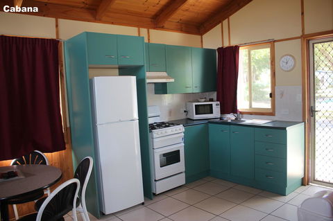 Lani\'s Holiday Island - VIC Tourism 29