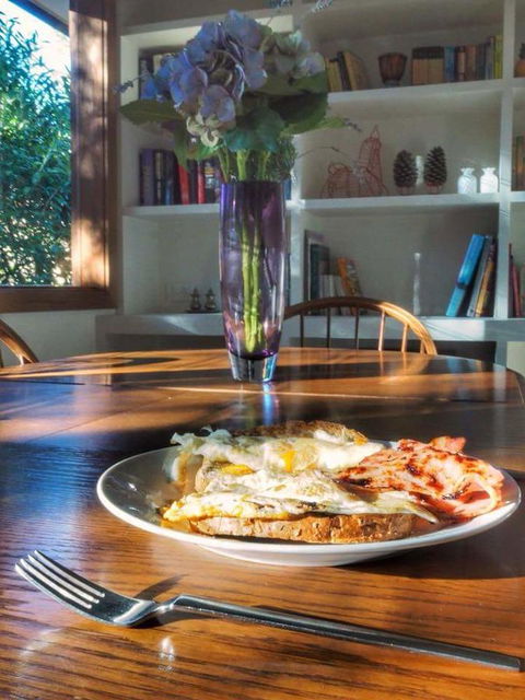Lark Cottage - VIC Tourism 1